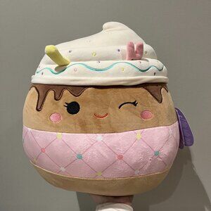 BNWT Squishmallows 12" Allegra Winking Chocolate Frappe with Pink Quilted Sleeve